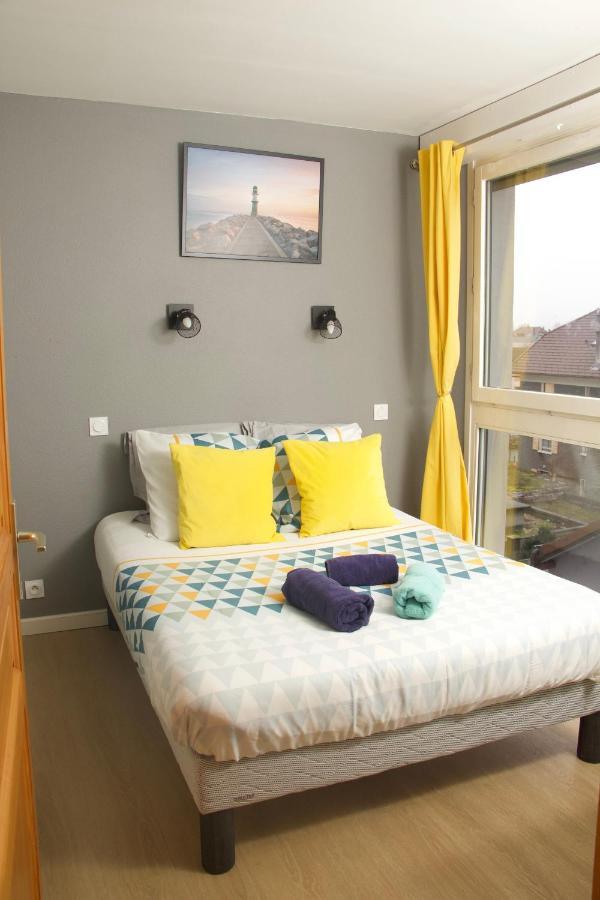 Appartement Entre Geneve Et Chamonix Au Pied Des Montagnes Cluses Exterior foto