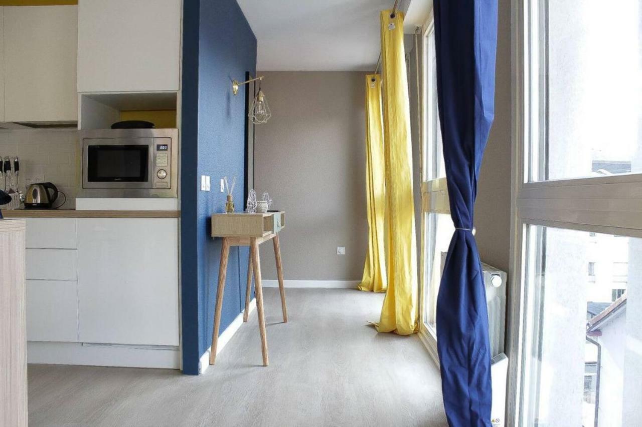 Appartement Entre Geneve Et Chamonix Au Pied Des Montagnes Cluses Exterior foto